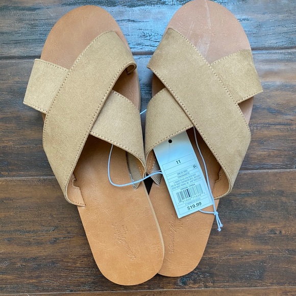 Universal Thread Shoes - Brown Sandals